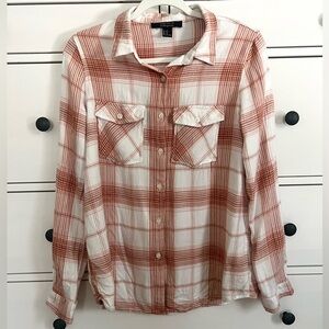 FOREVER21 Pink and White Plaid Button Down Flannel Shirt